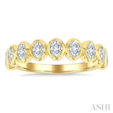 7/8 Ctw North-South Oval Diamond Band in 14K Yellow Gold