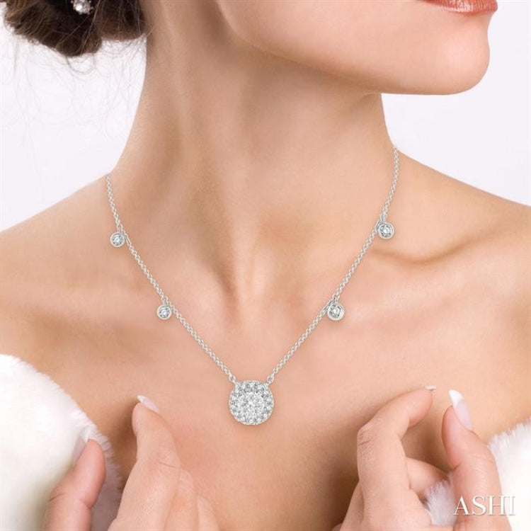 Heart Diamond and Platinum Station Necklace - marcacain.com